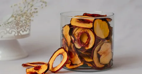 تصویر 2 از میوه خشک مخلوط 700 گرمی تجربه ای کامل از طعم و سلامت